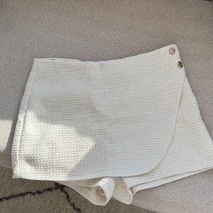 Dynamite Cream Textured Skirt